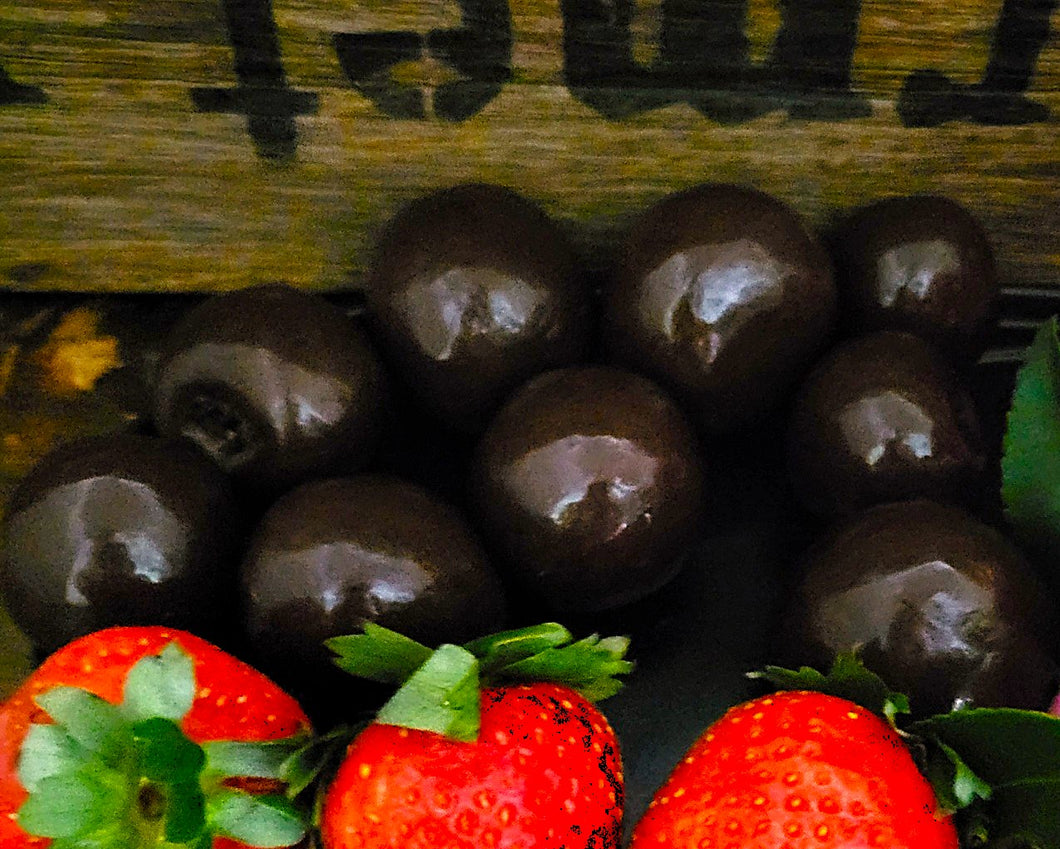 Dark Chocolate Freeze-Dried Strawberries